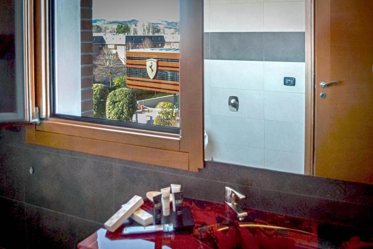 Planet Hotel 4*