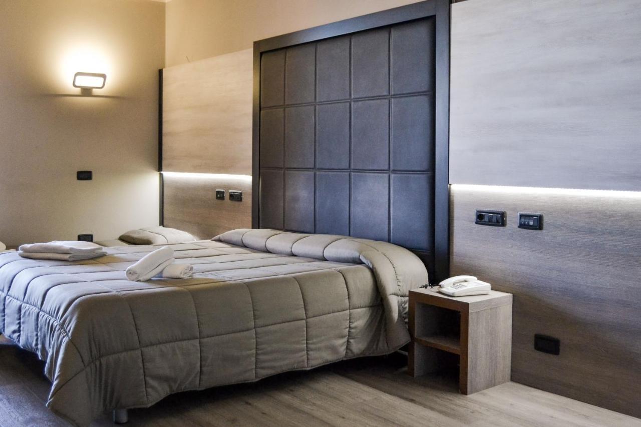 Planet Hotel 4*